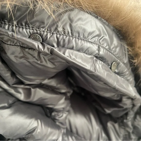 Moncler Gray Puffer Jacket with Coyote Fur Hood